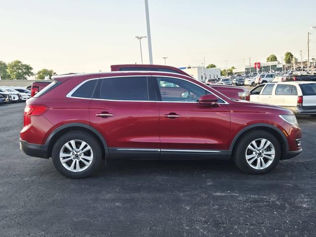 Used 2016 Lincoln MKX Premiere FWD image 2