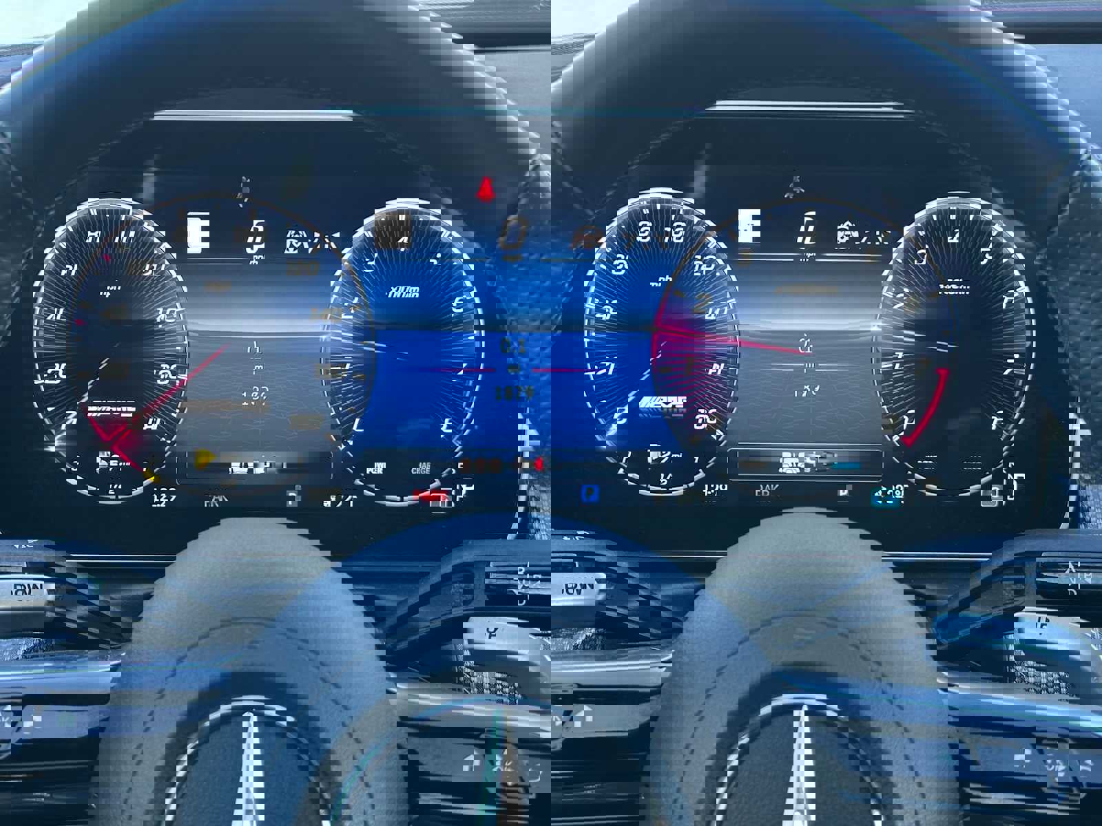 Used 2024 Mercedes-Benz C 43 AMG 4MATIC Sedan image 23