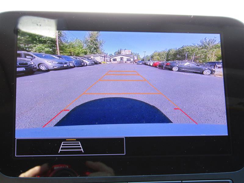 Used 2023 Chevrolet Malibu LT image 19