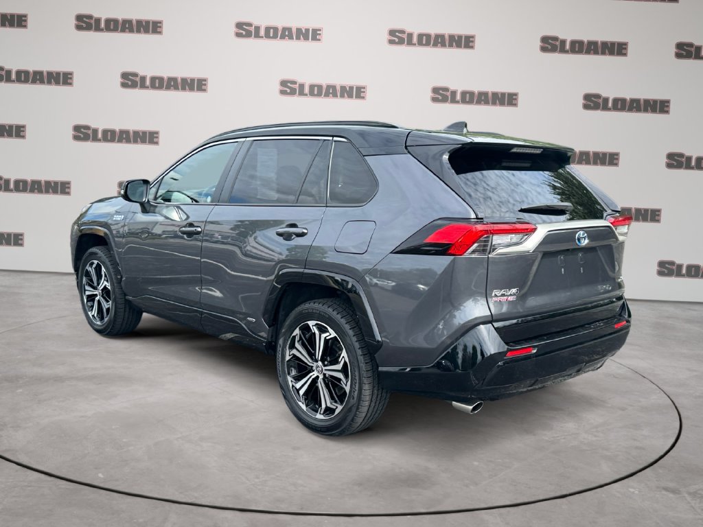 Used 2022 Toyota RAV4 XSE w/ Weather Package AWD/4WD image 3