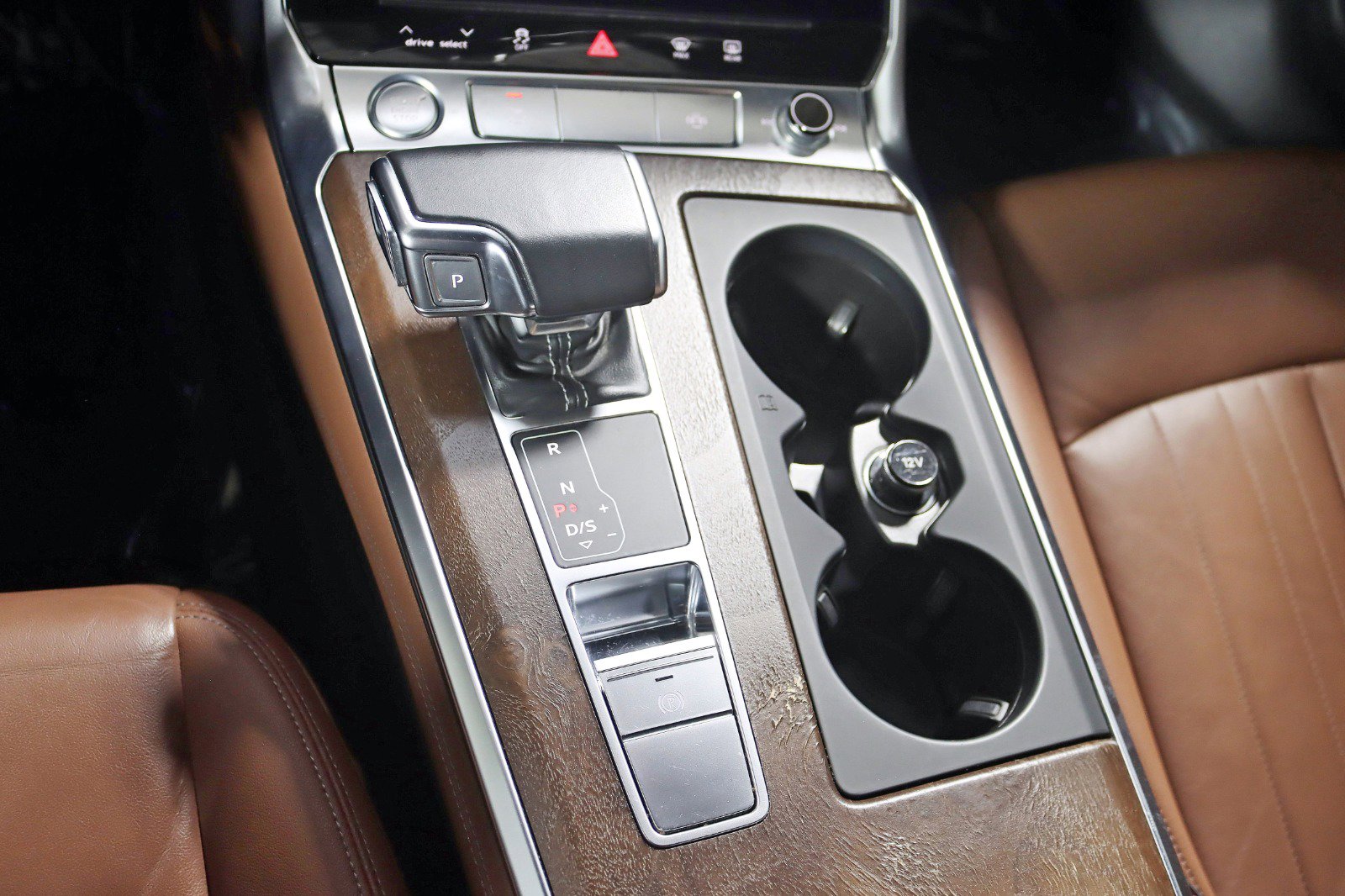 Used 2020 Audi A6 3.0T Premium Plus w/ Premium Plus Package image 28