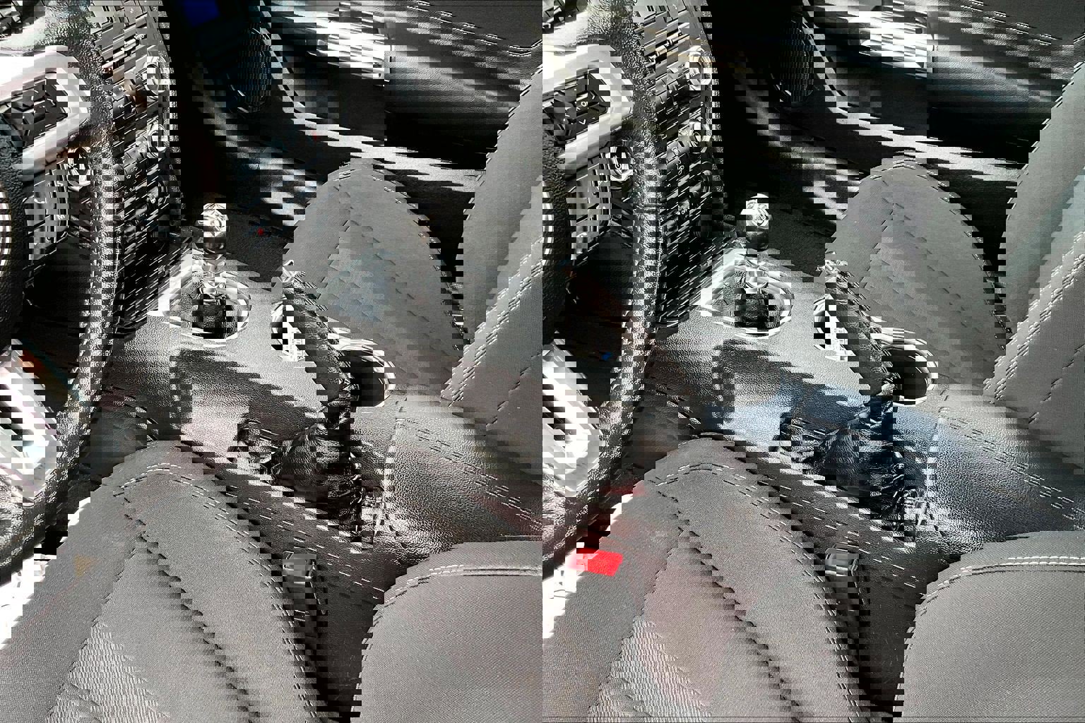 Used 2019 Ford Mustang EcoBoost image 12