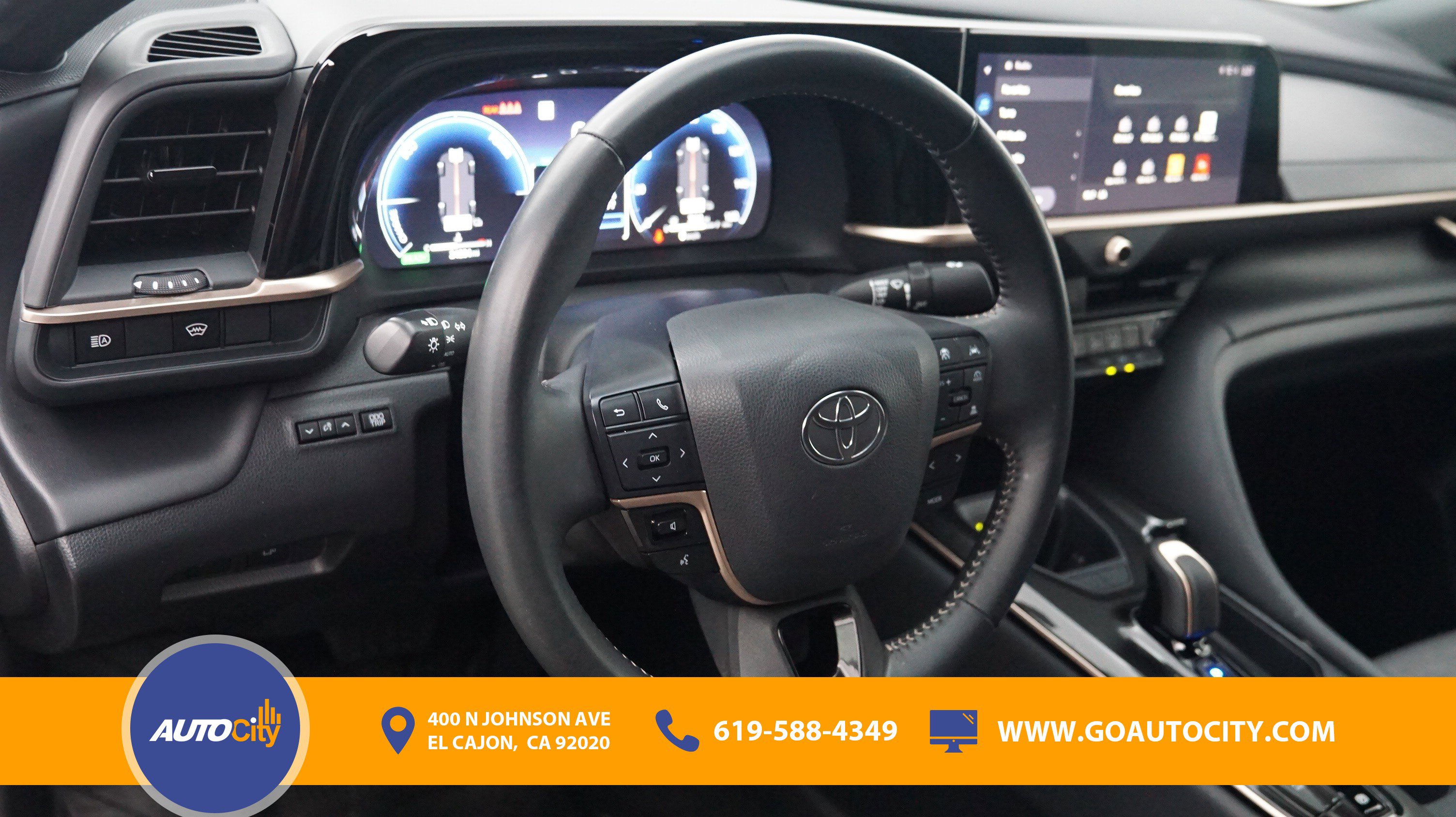 Used 2024 Toyota Crown XLE AWD/4WD image 20