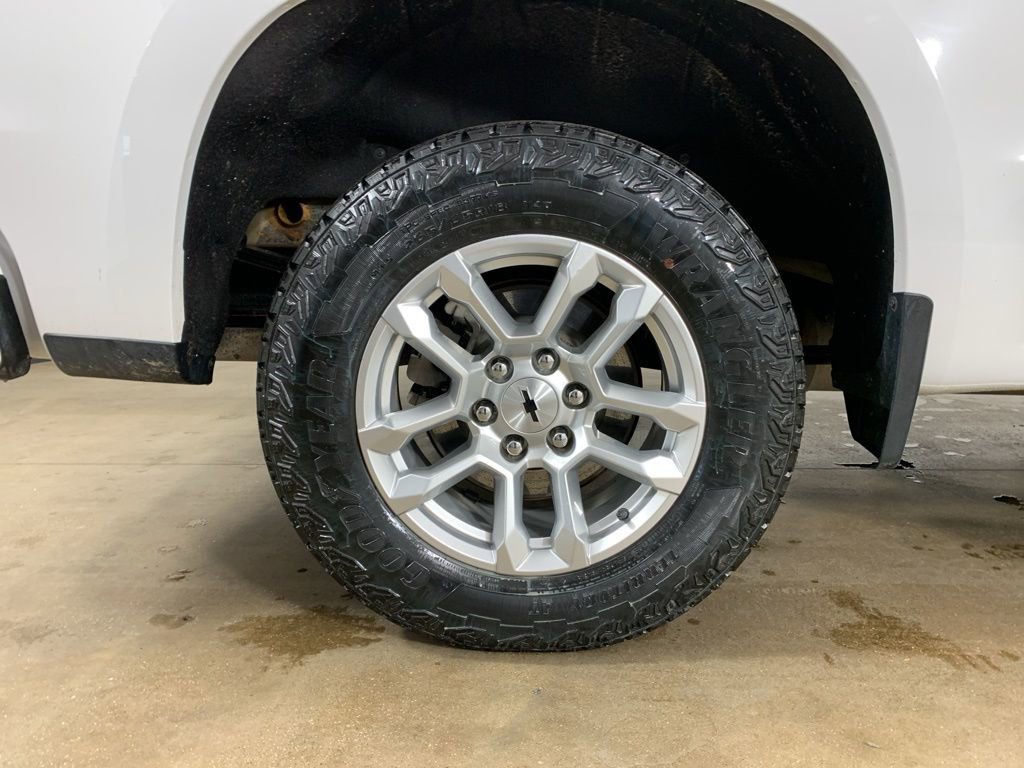 Used 2023 Chevrolet Silverado 1500 RST image 39