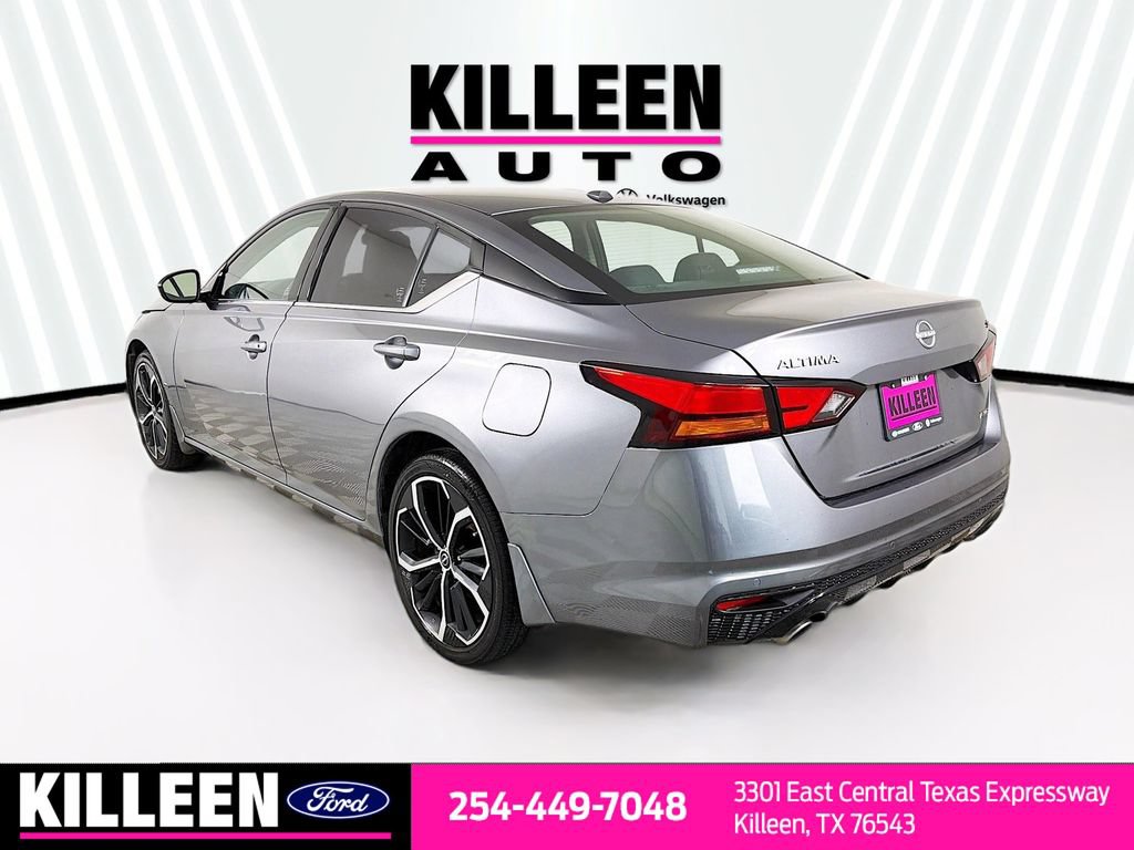 Used 2024 Nissan Altima 2.5 SR w/ SR Premium Package AWD/4WD image 6
