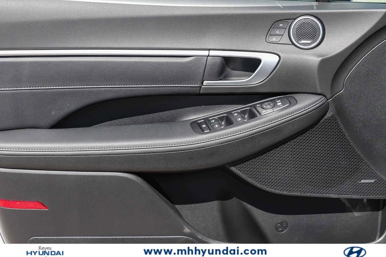 New 2026 Hyundai Sonata Limited FWD image 23