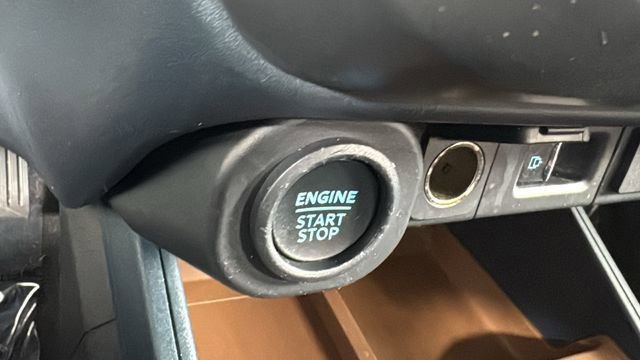 Used 2023 Ford Maverick Lariat w/ Lariat Luxury Package AWD/4WD image 27