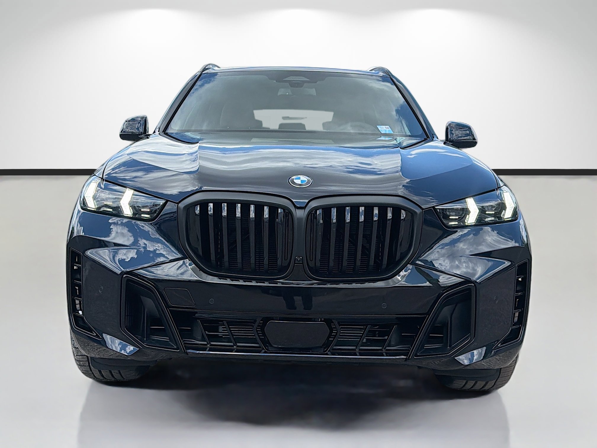 New 2026 BMW X5 xDrive40i w/ Executive Package image 8