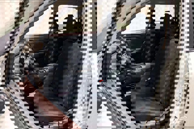 Used 2023 Nissan Rogue S image 25