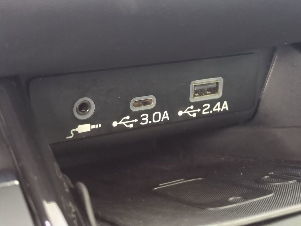 Used 2023 Subaru Outback Touring XT image 28