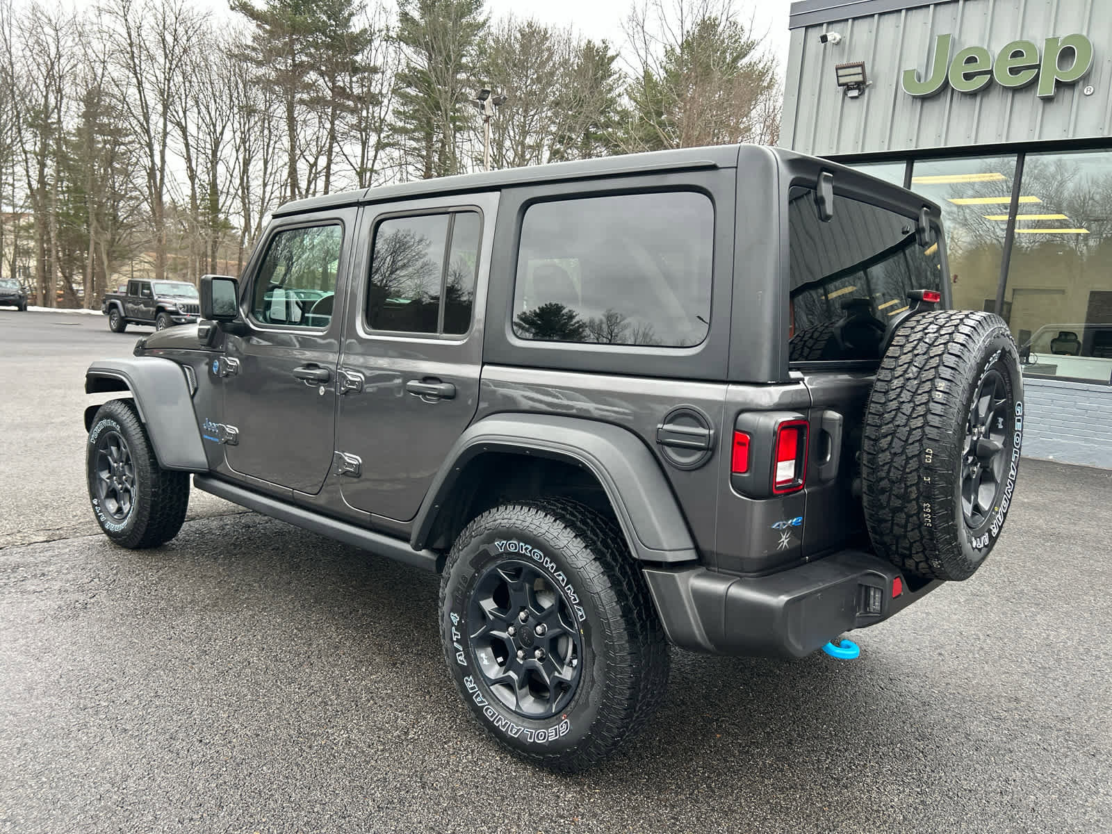 Certified 2023 Jeep Wrangler Unlimited w/ Cold Weather Group image 6