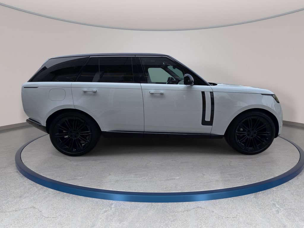 New 2026 Land Rover Range Rover SE AWD/4WD image 4