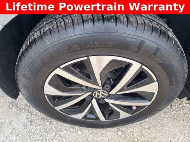 Used 2025 Volkswagen Jetta S image 22