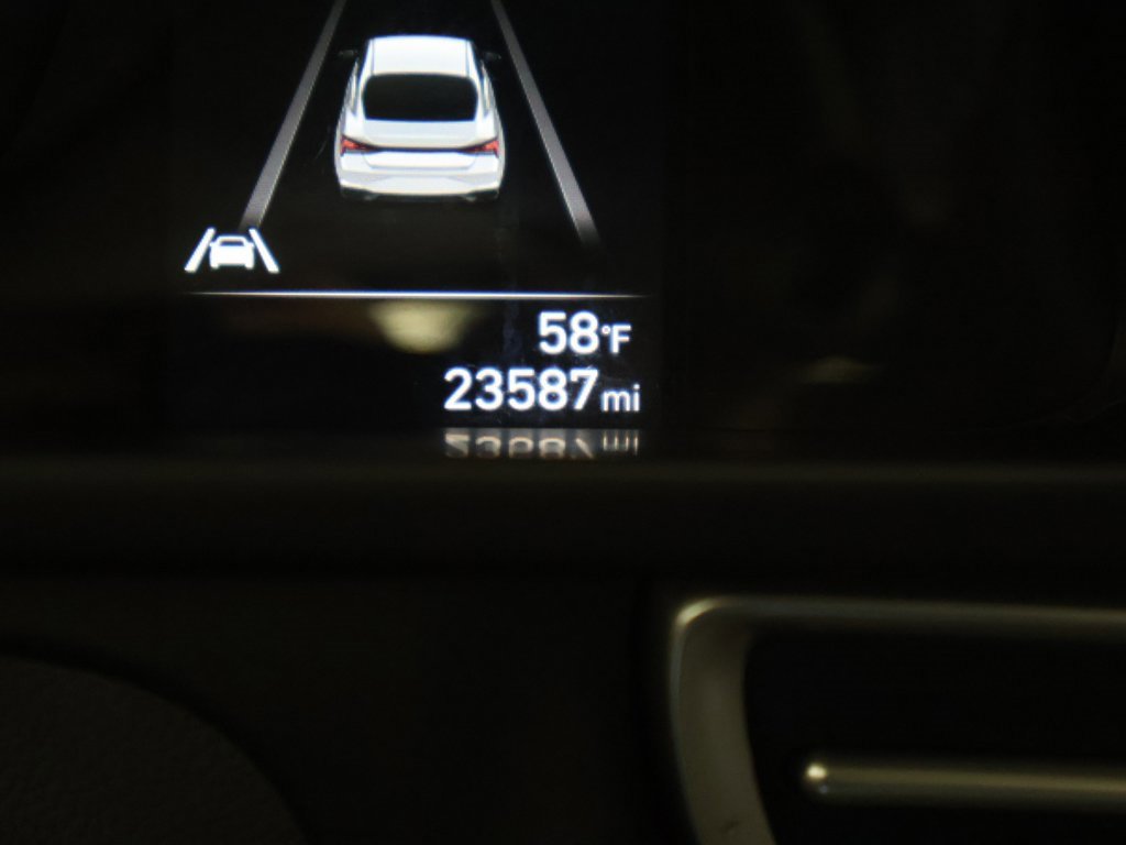 Used 2023 Hyundai Elantra SEL w/ Preferred Accessory Package image 34