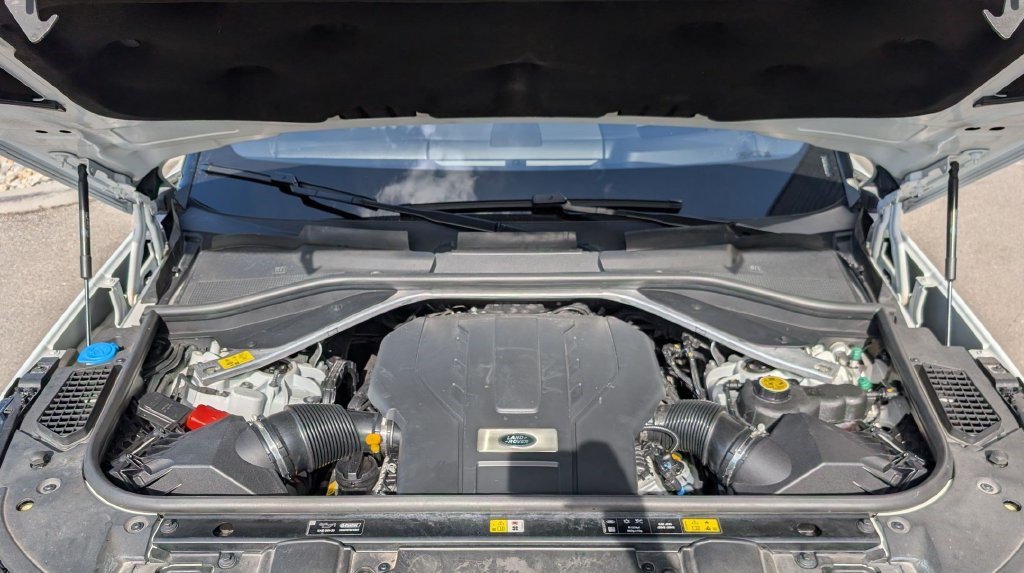 Used 2023 Land Rover Range Rover Autobiography AWD/4WD image 36