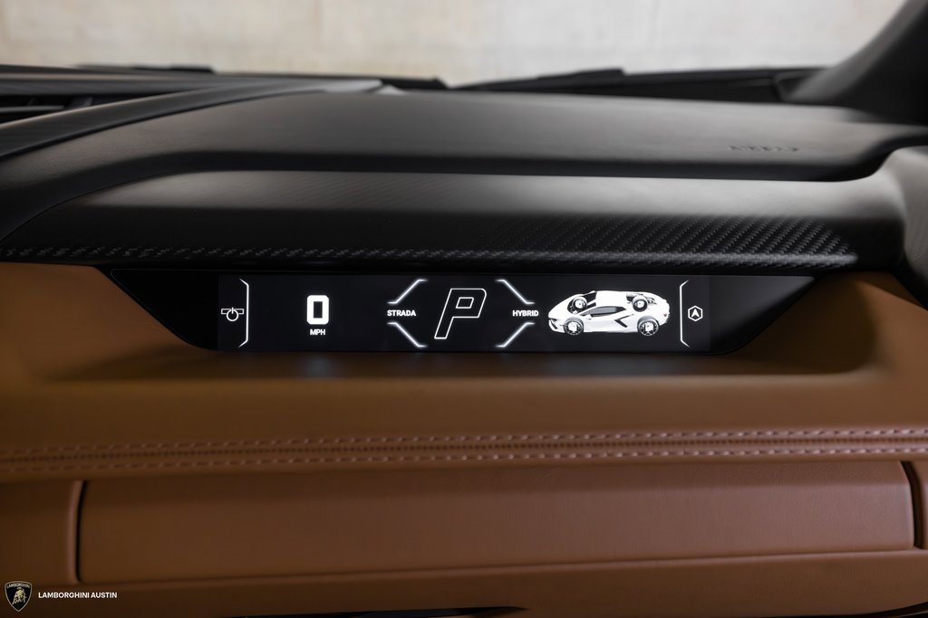 Used 2024 Lamborghini Revuelto image 37