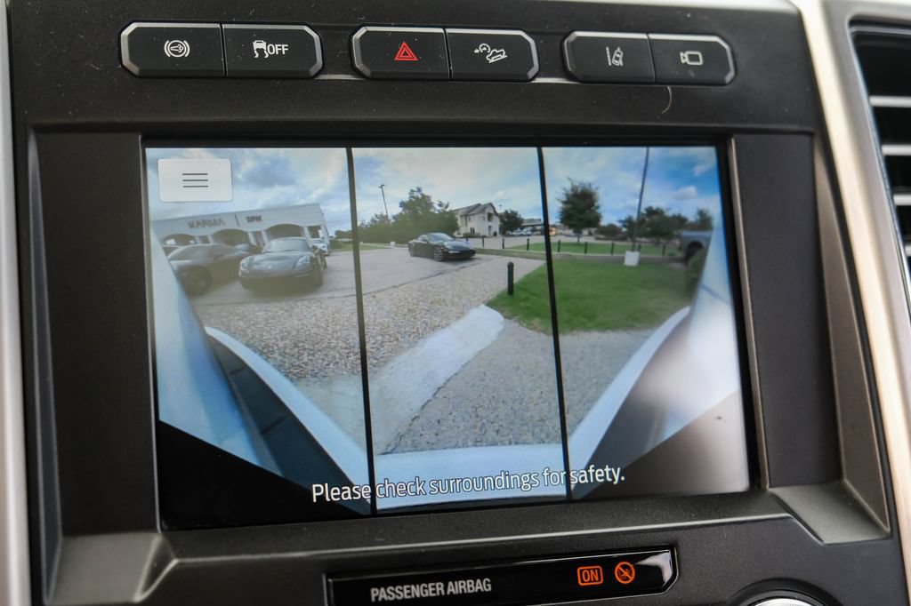 Used 2019 Ford F250 Platinum w/ Platinum Ultimate Package AWD/4WD image 22
