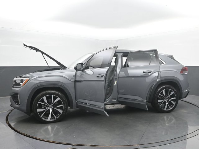 Used 2024 Volkswagen Atlas Cross Sport SEL Premium R-Line AWD/4WD image 53