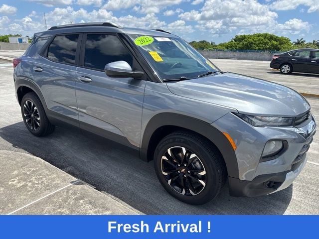 Used 2022 Chevrolet TrailBlazer LT FWD image 12