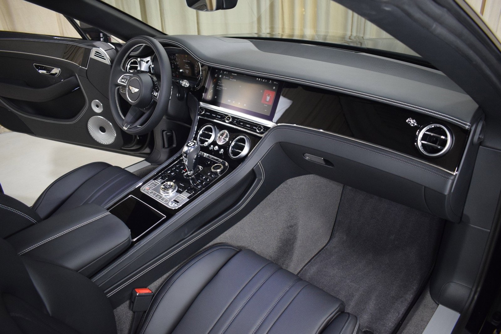 New 2026 Bentley Continental GTC image 24