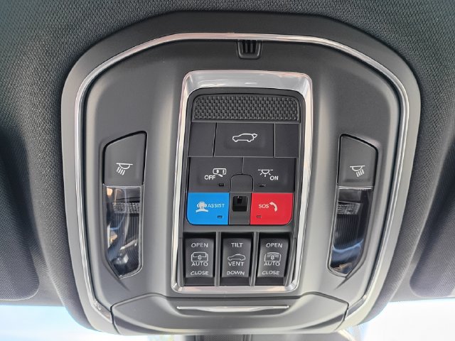 New 2026 Jeep Grand Cherokee Limited AWD/4WD image 15