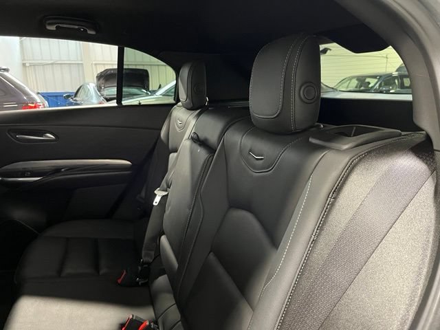Used 2025 Cadillac XT4 Premium Luxury FWD image 18