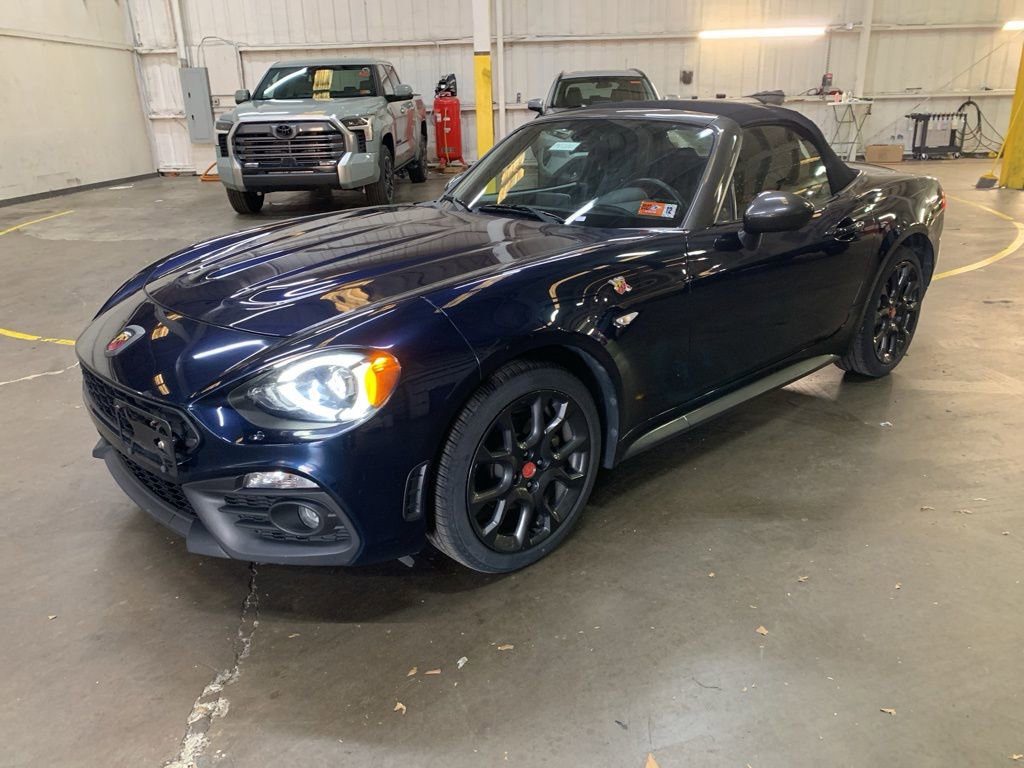 Used 2020 FIAT 124 Spider Abarth w/ Visibility Group image 1