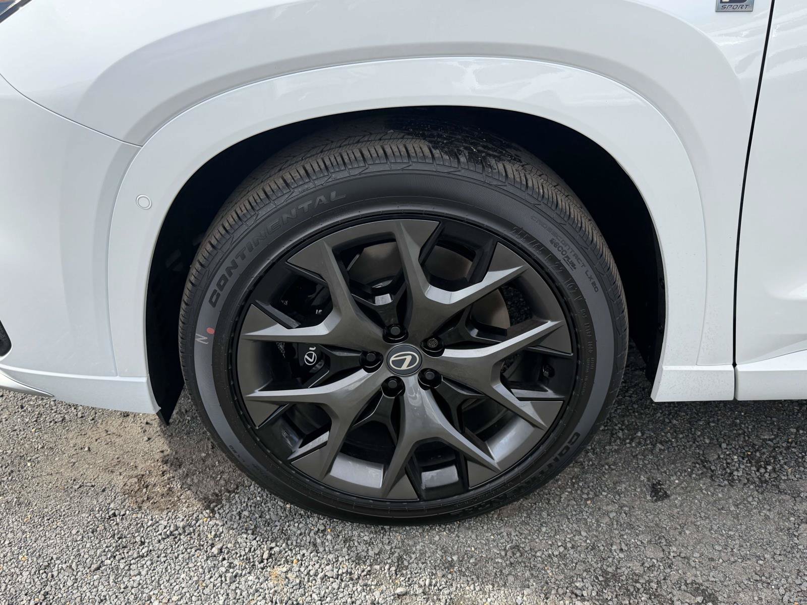 New 2026 Lexus TX 500h AWD w/ Technology Package image 7