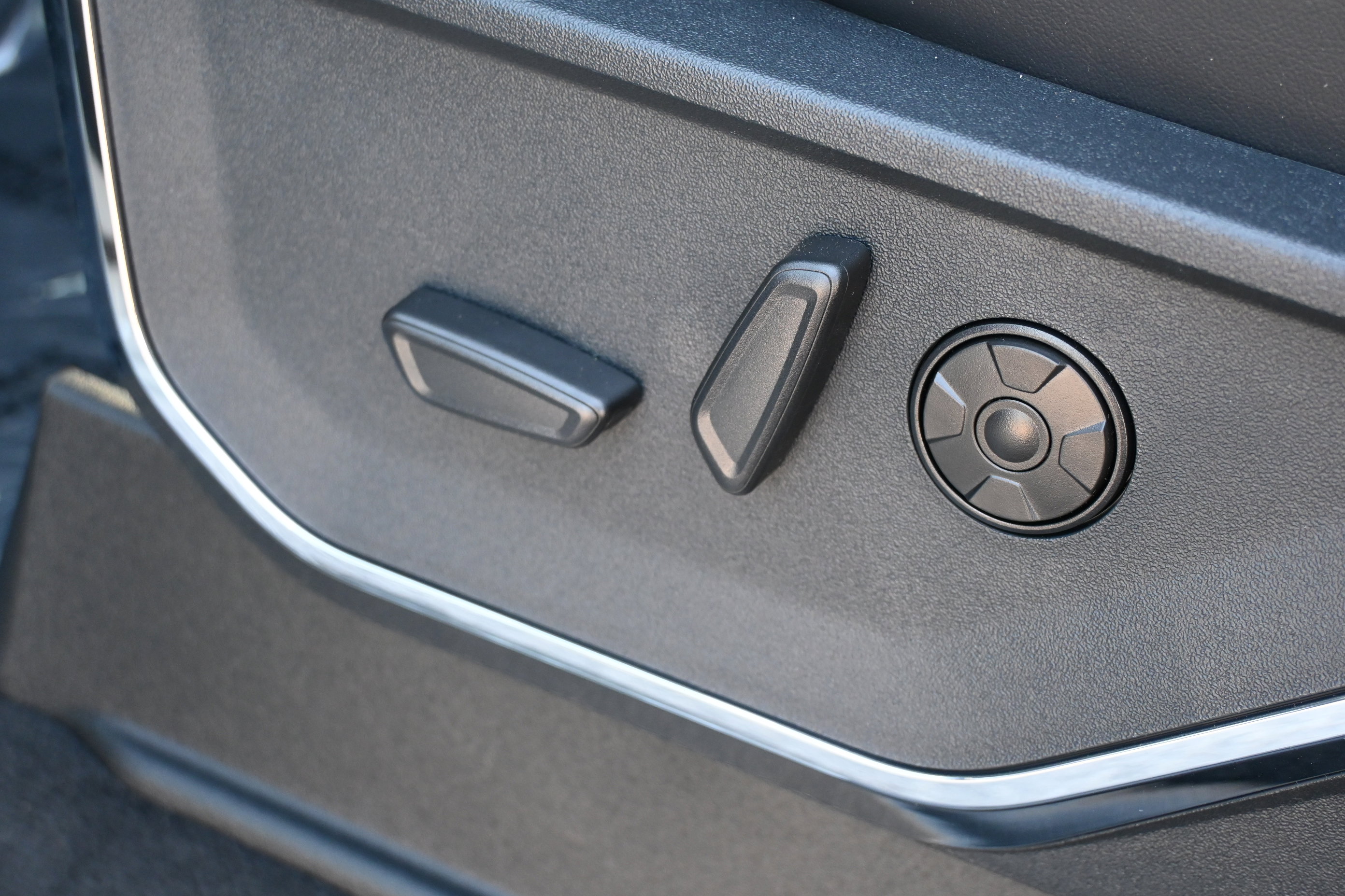 New 2026 Ford F250 Platinum image 35