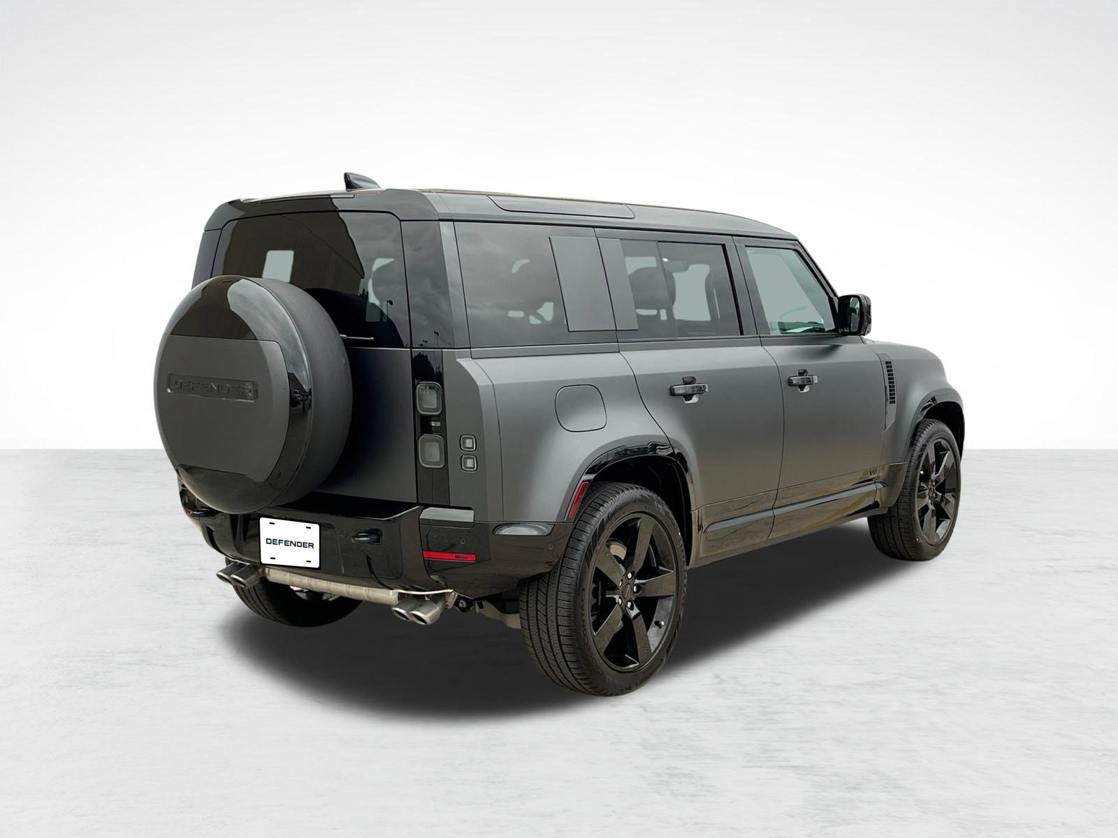 New 2026 Land Rover Defender 110 V8 AWD/4WD image 9