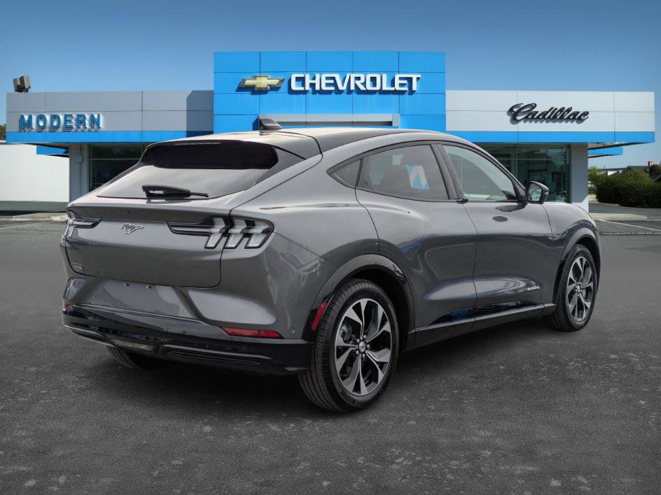 Used 2023 Ford Mustang Mach-E Premium image 5