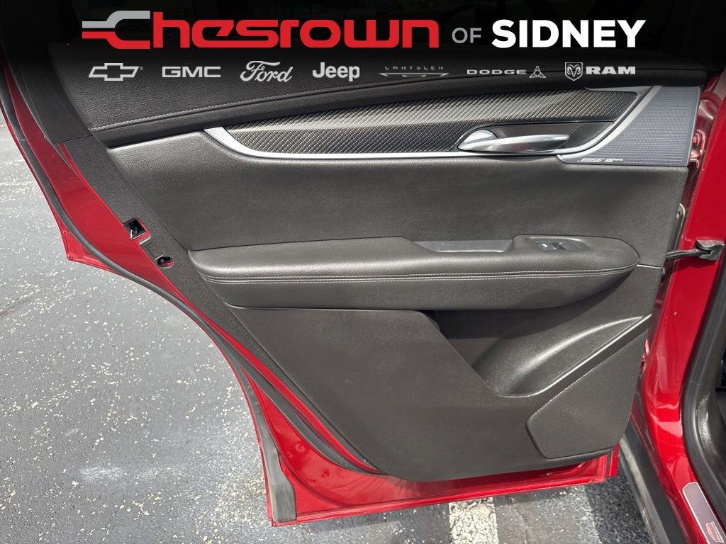 Used 2023 Cadillac XT6 Sport w/ Technology Package image 42