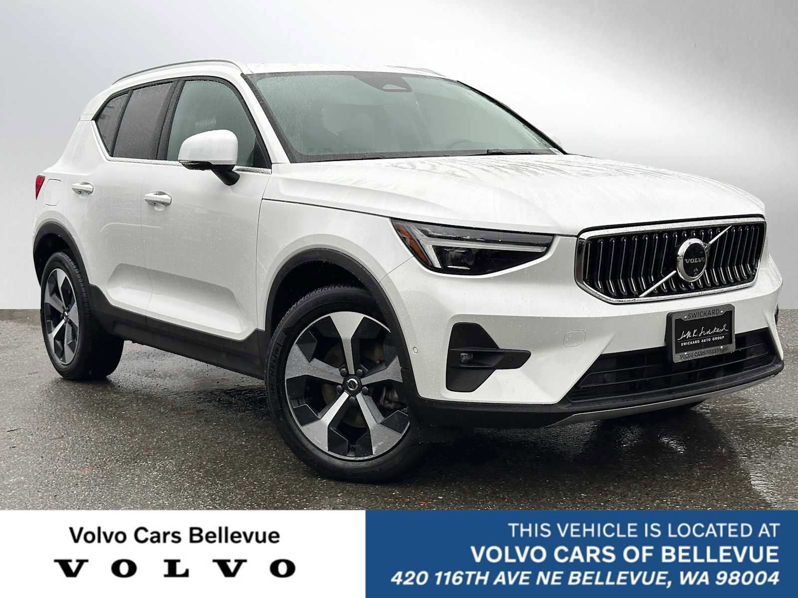 Used 2025 Volvo XC40 B5 Plus w/ Protection Package Premier