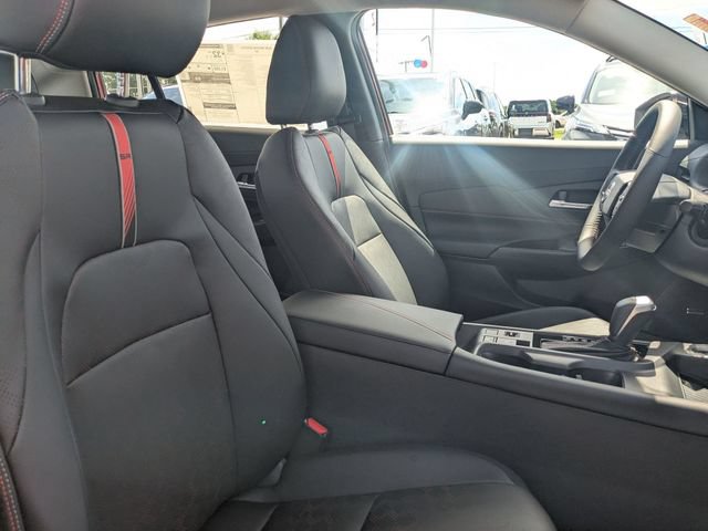 New 2026 Nissan Sentra SR w/ SR Premium Package FWD image 34
