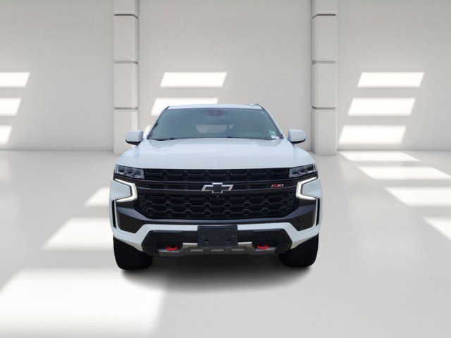 Used 2023 Chevrolet Suburban Z71 w/ Luxury Package AWD/4WD image 2