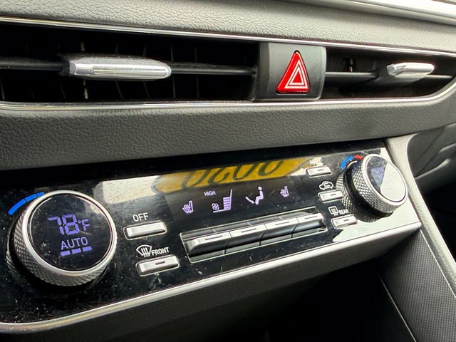 Used 2020 Hyundai Sonata SEL Plus w/ Tech Package image 19