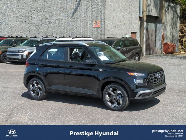 New 2025 Hyundai Venue SEL