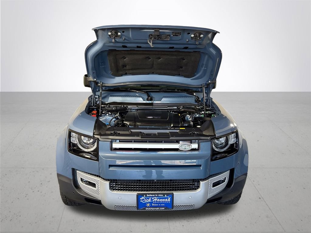 Used 2024 Land Rover Defender 110 S image 23