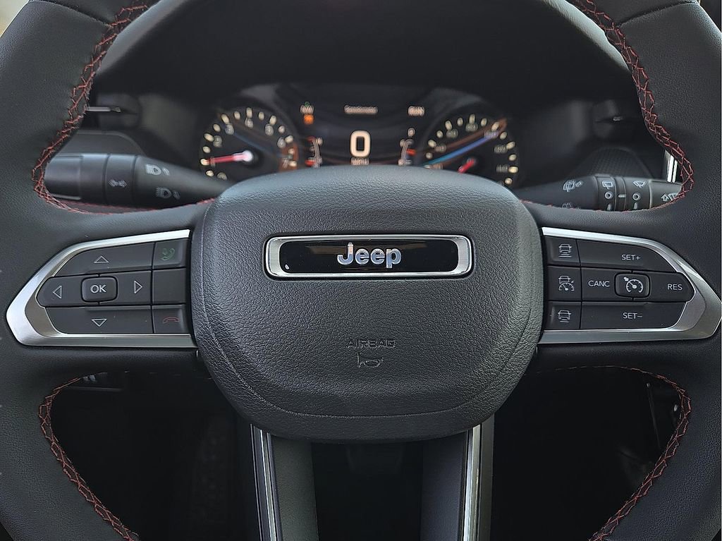 Used 2025 Jeep Compass Trailhawk w/ Sun & Sound Group image 38