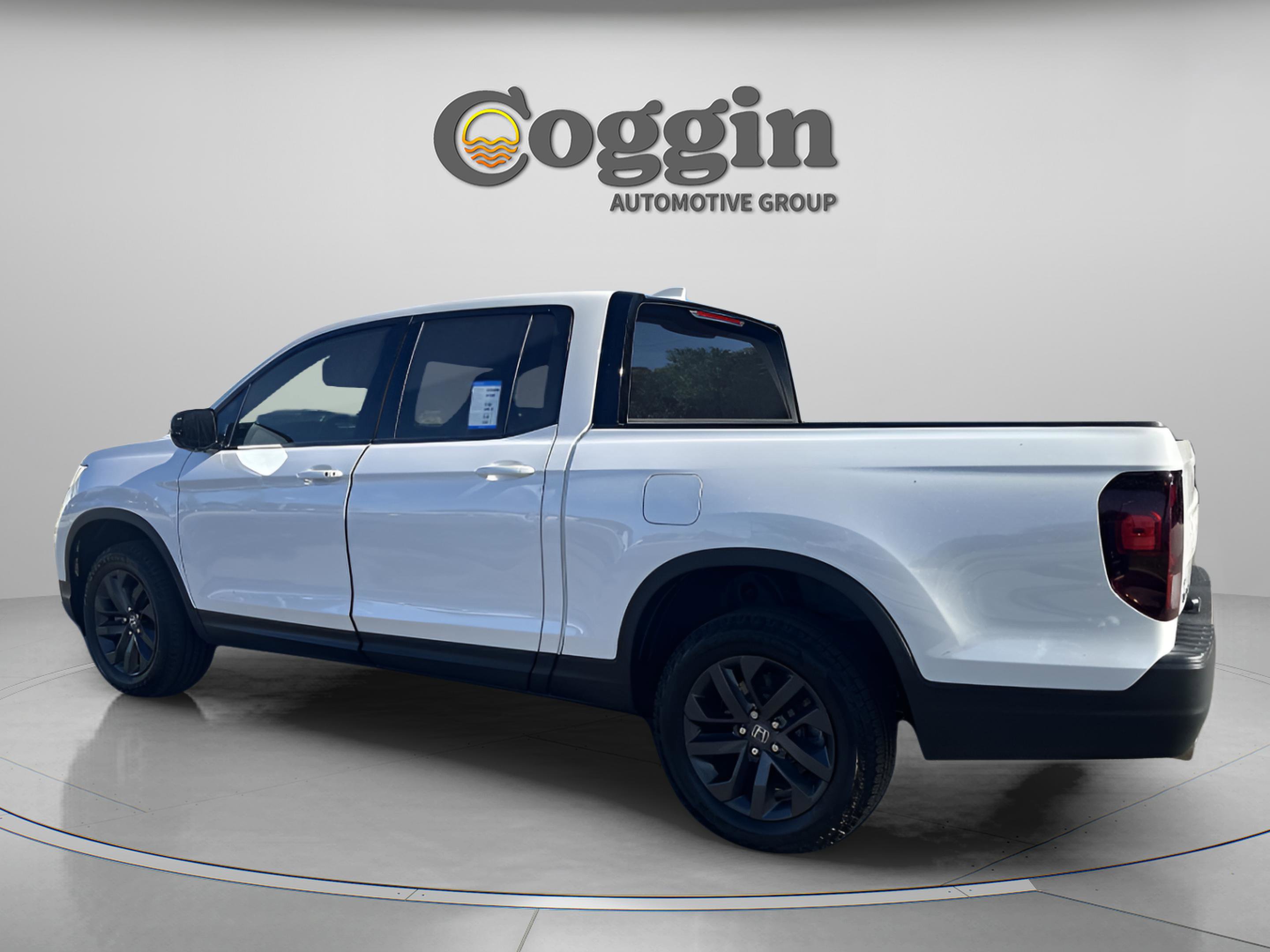Certified 2025 Honda Ridgeline Sport image 4