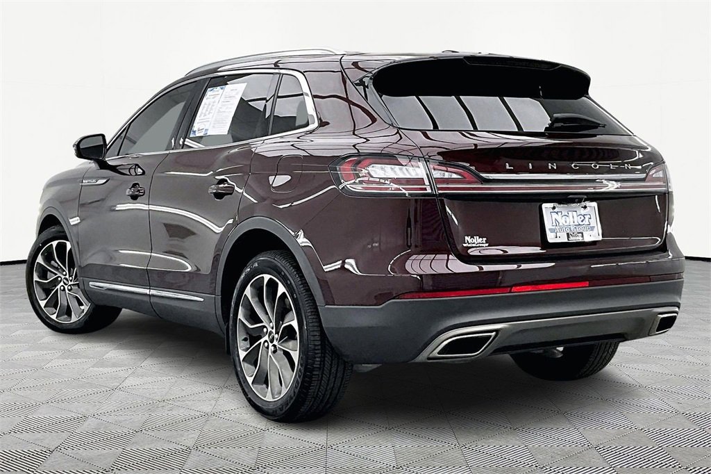 Used 2022 Lincoln Nautilus Reserve image 13