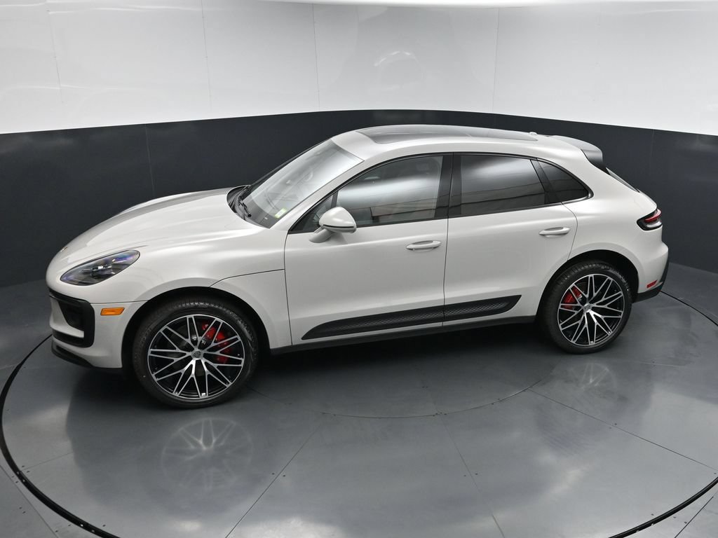New 2026 Porsche Macan S AWD/4WD image 15