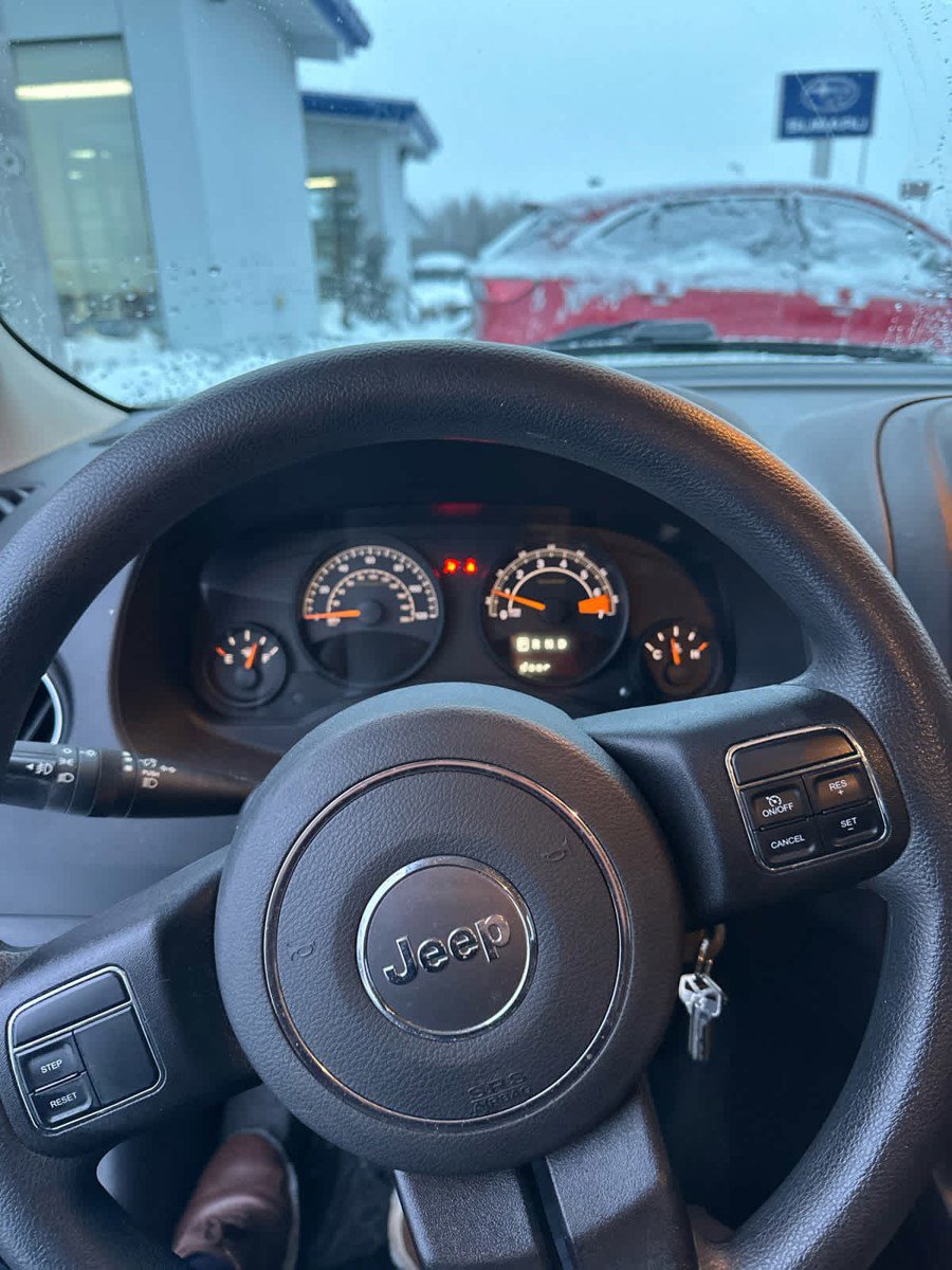 Used 2017 Jeep Patriot Sport image 6