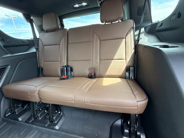 New 2026 Chevrolet Tahoe High Country AWD/4WD image 37