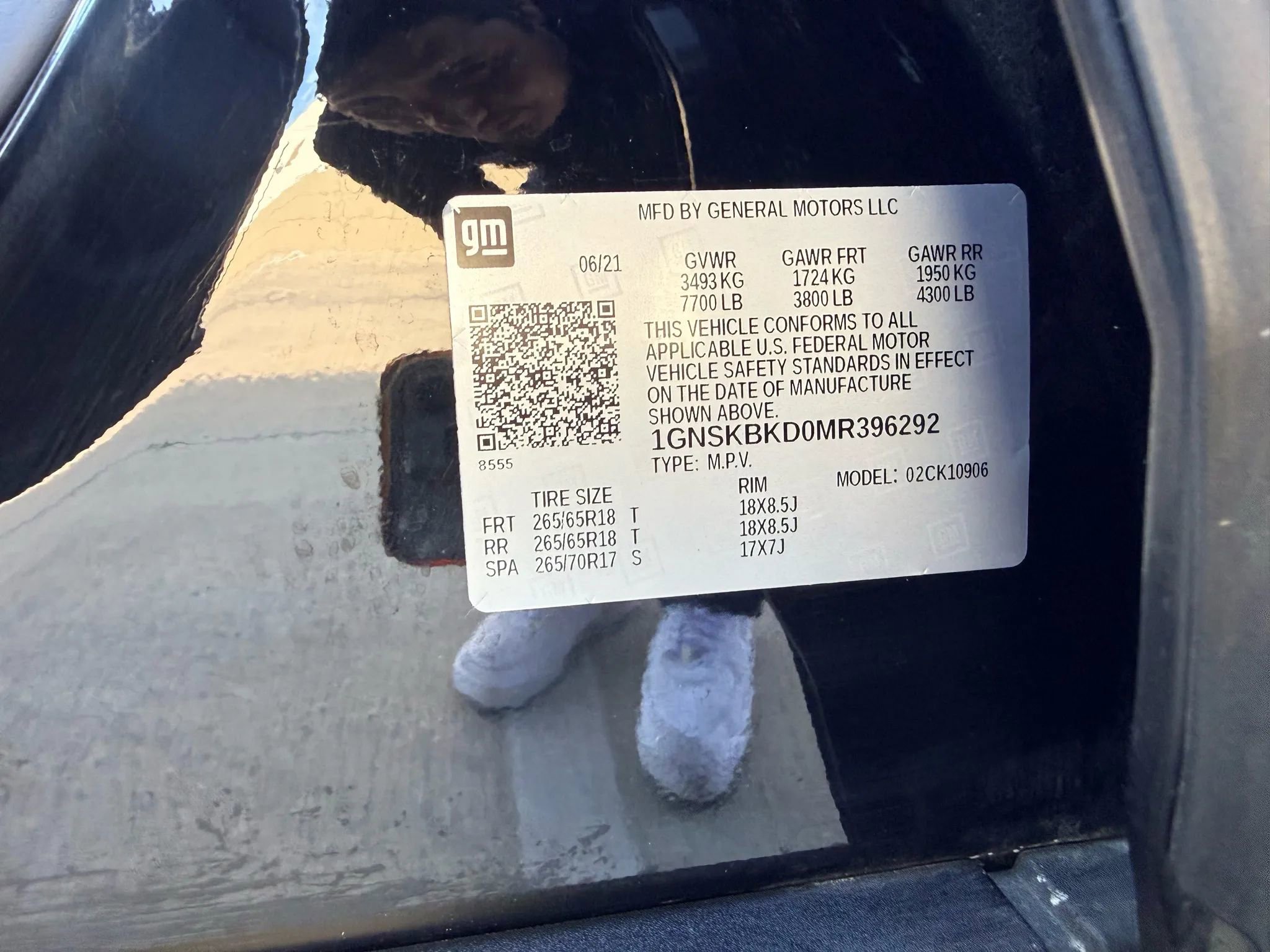 Used 2021 Chevrolet Suburban LS image 32