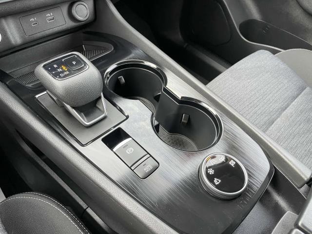 Certified 2023 Nissan Rogue SV image 31