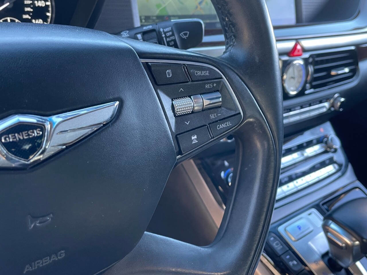 Used 2017 Genesis G90 3.3T Premium image 24