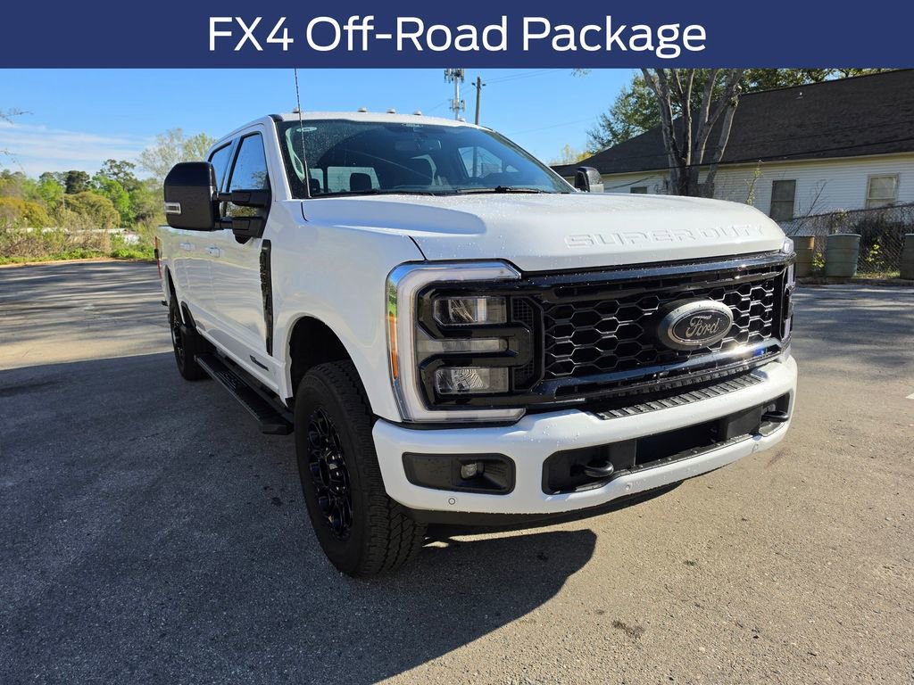 Used 2026 Ford F250 Lariat w/ Black Appearance Package image 6