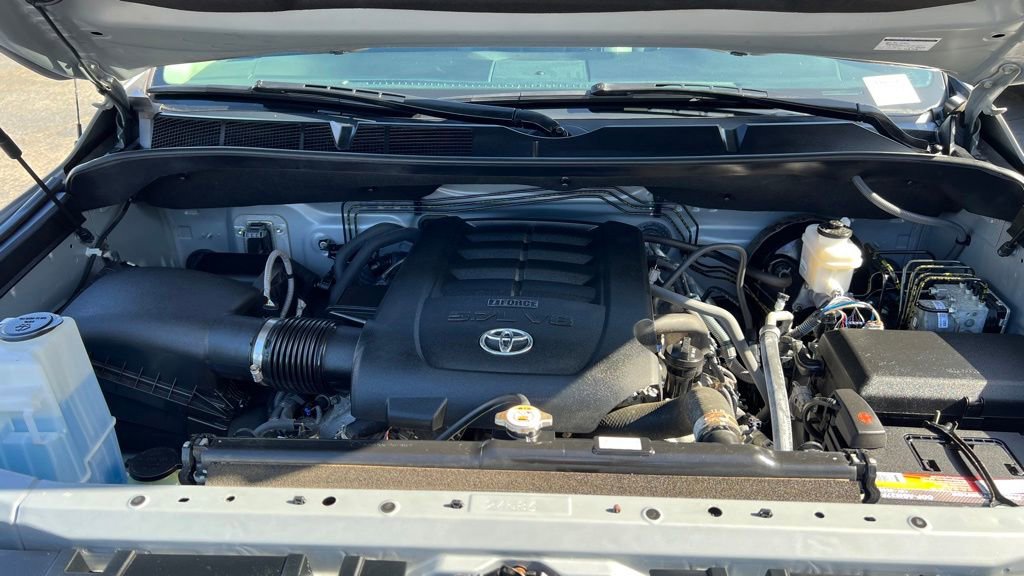 Certified 2018 Toyota Tundra Limited w/ Limited Premium Package AWD/4WD image 45
