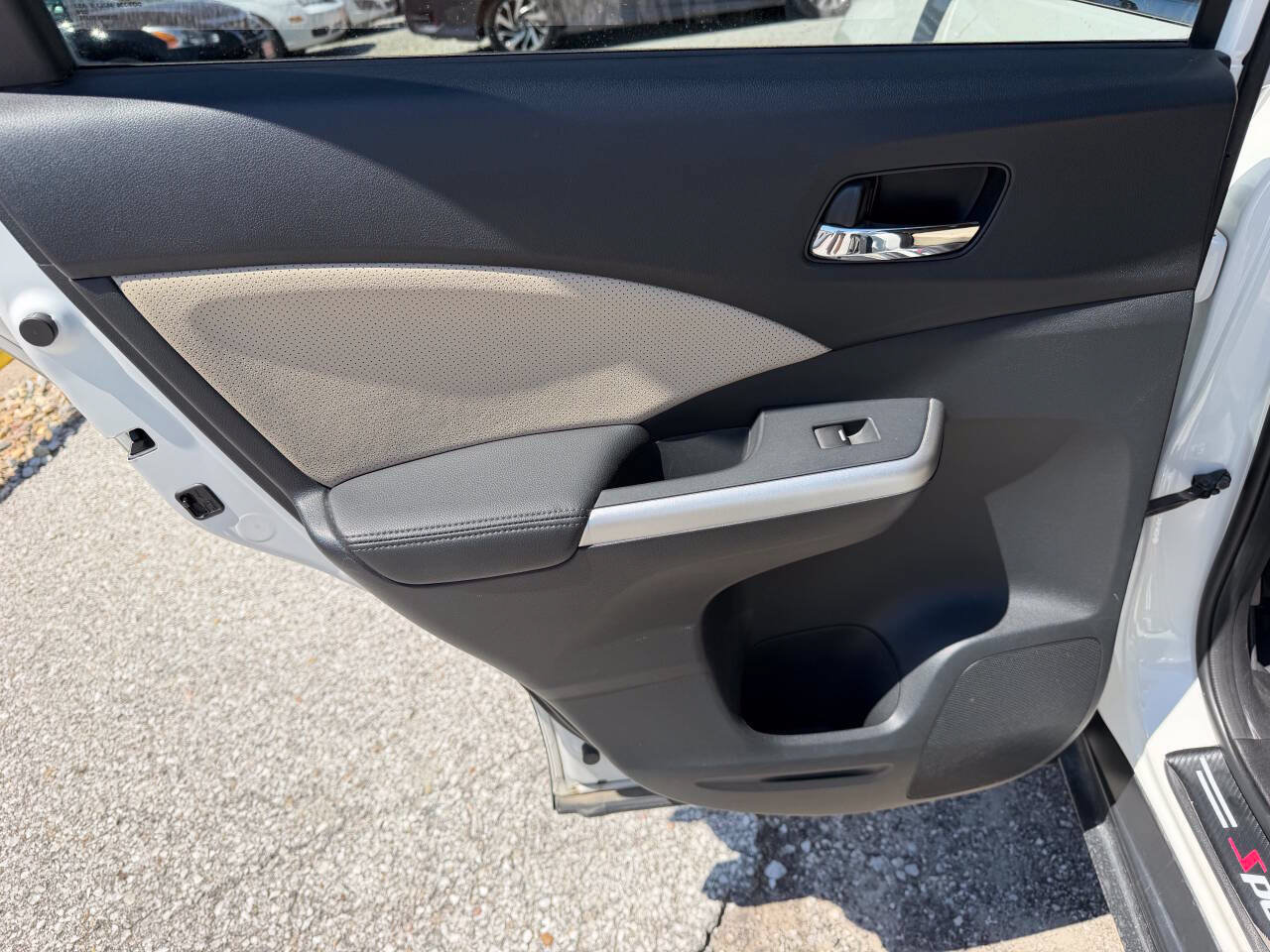 Used 2016 Honda CR-V Touring image 15
